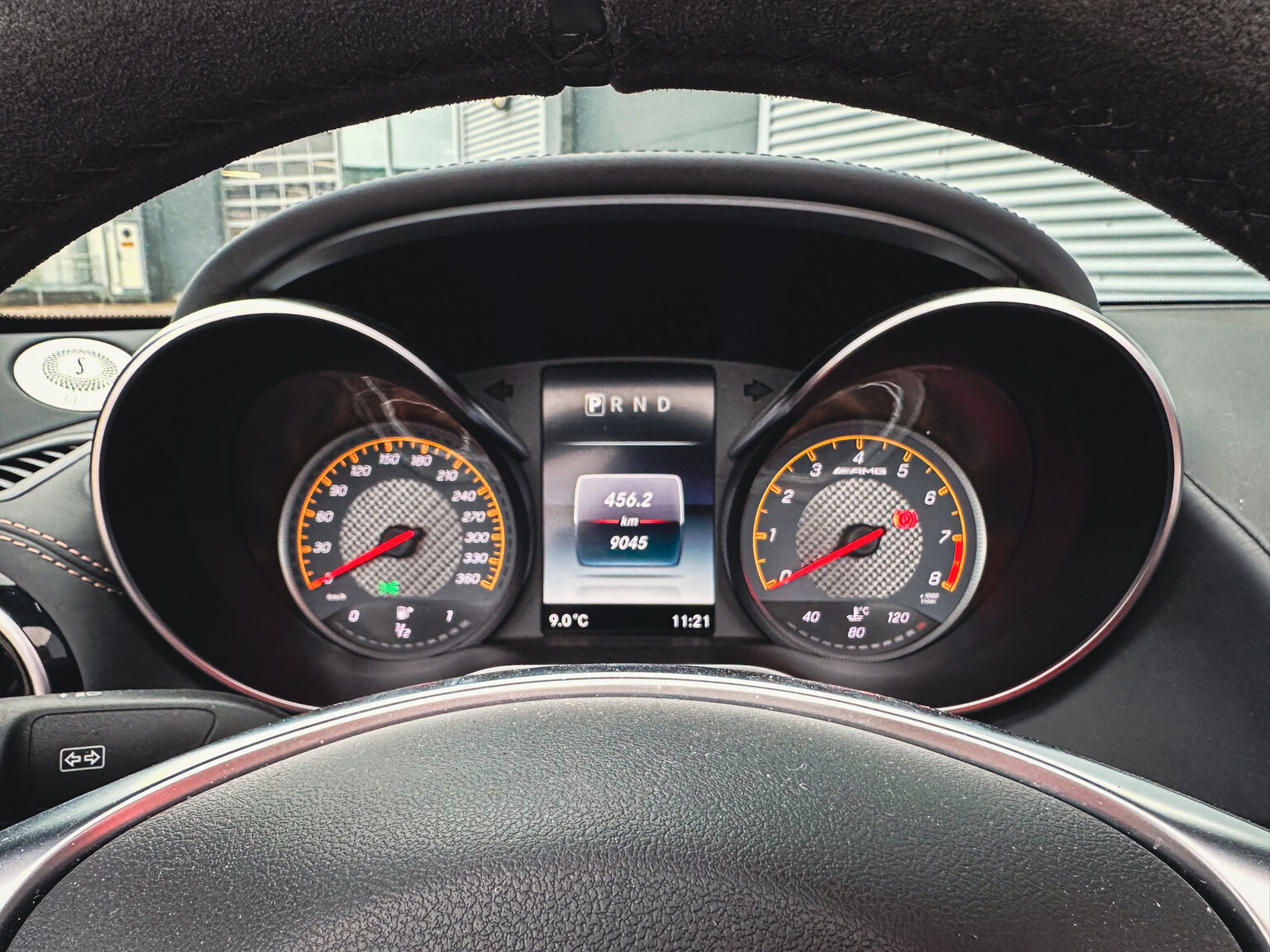 Interiörbild 2018 Mercedes Benz AMG GT C (18)