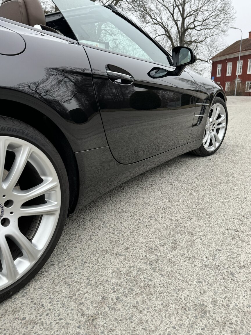 Exterior image of 2013 MERCEDES-BENZ SL 500 (35)