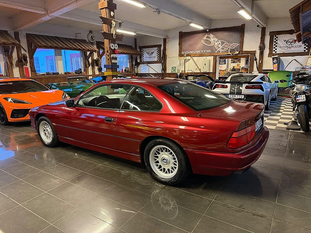 Bild von 1992 BMW 850 (7)