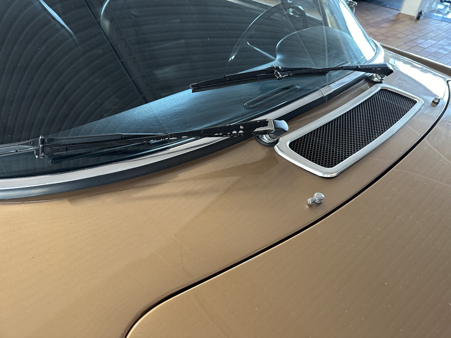 Exteriörbild på 1973 Volvo 1800 ES (19)