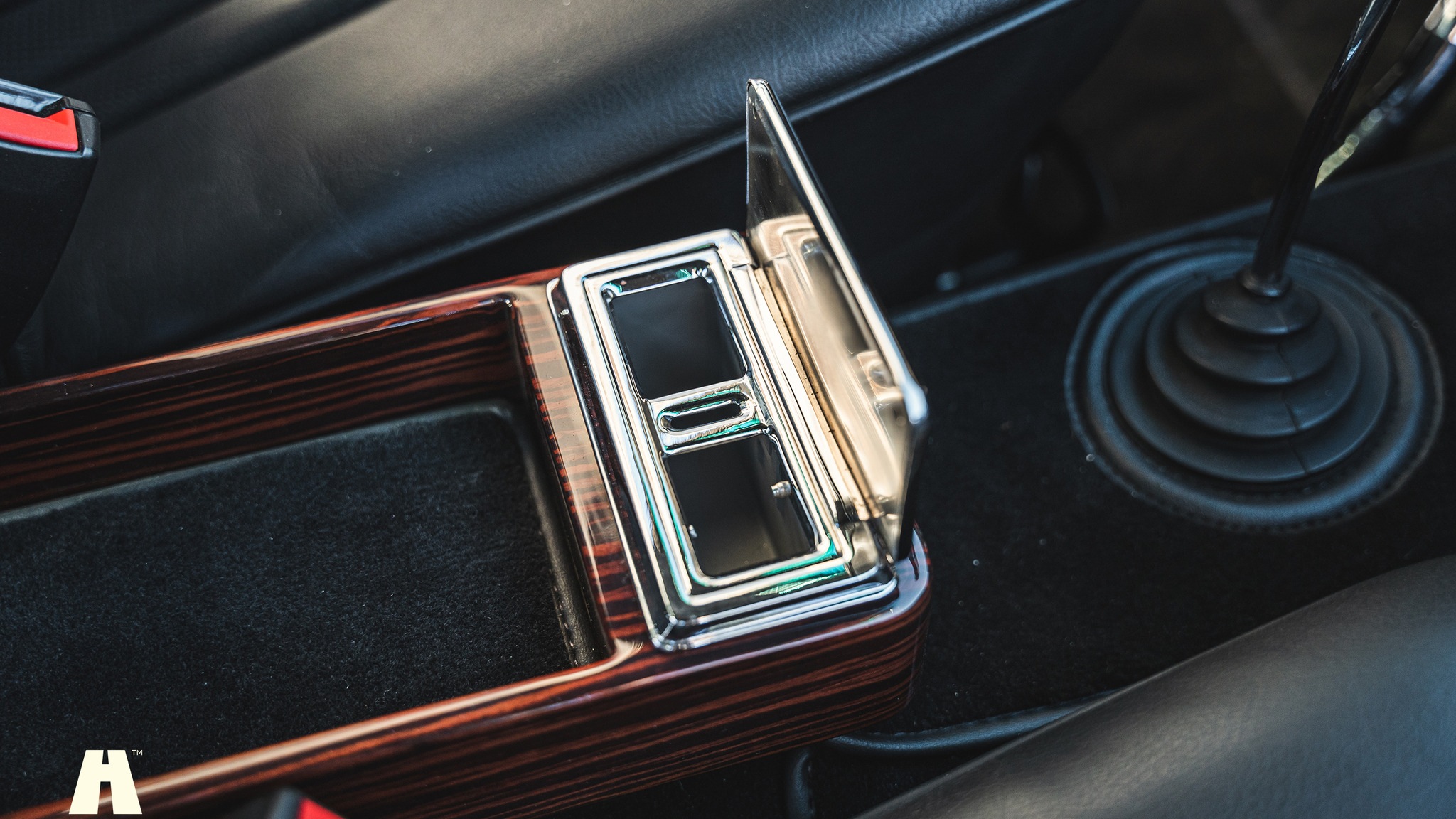 Interiörbild 1970 Mercedes 280 SL Pagoda (69)