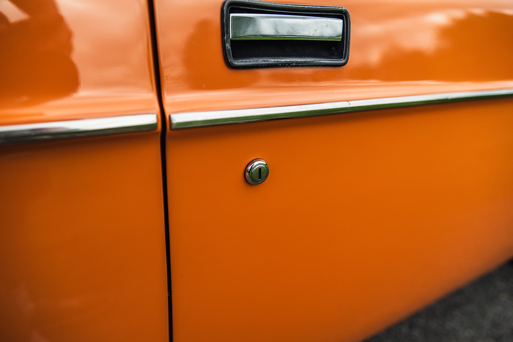 Exteriörbild på 1974 Volvo 142 2.0