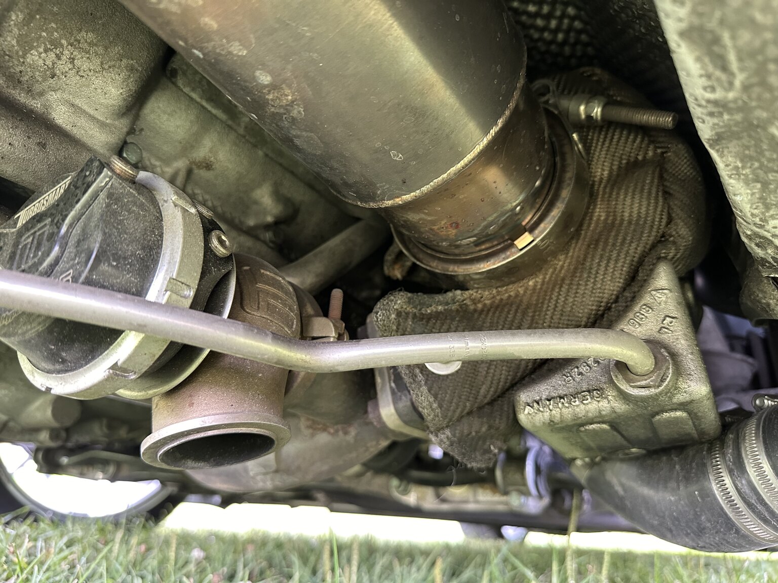 Image of 2002 Porsche 996 Turbo mechanics