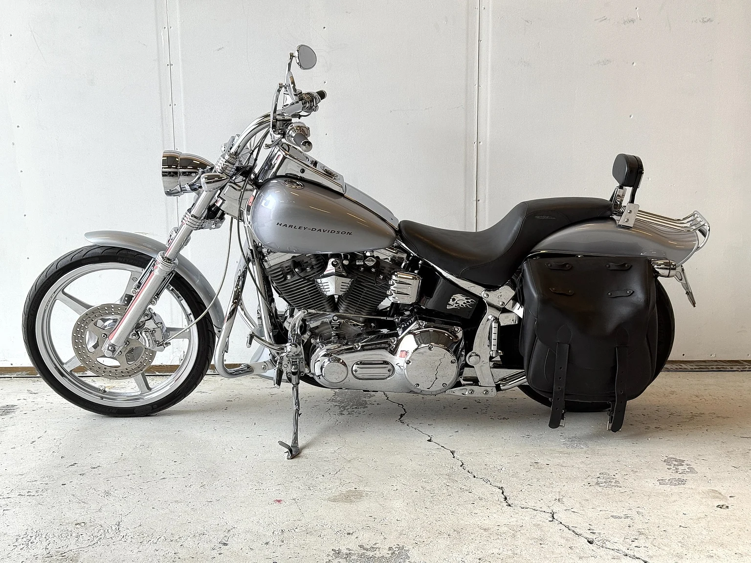 Aussenfoto 1999 Harley-Davidson Fxst Softail (9)