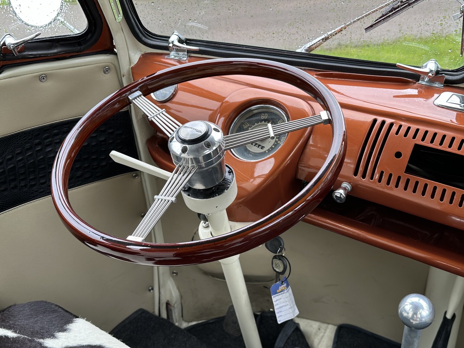 Interior image of 1970 Volkswagen T1