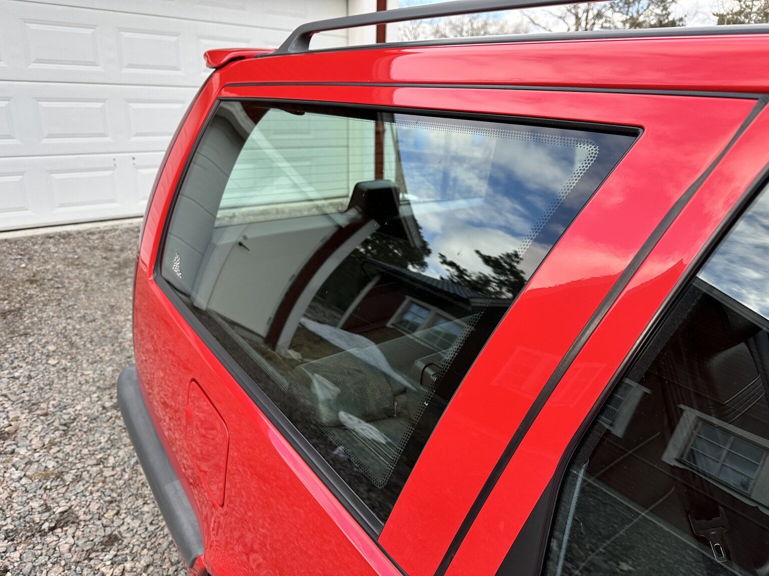 Exteriörbild på 1997 Volvo 850 R