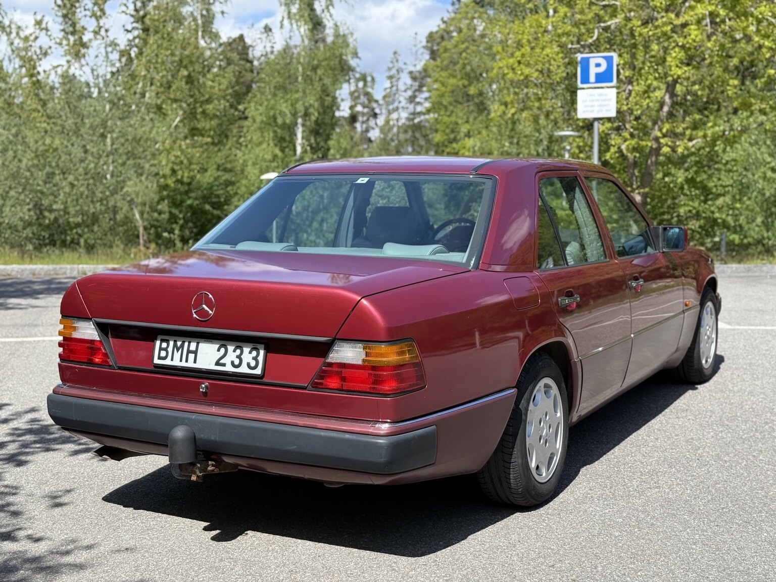Aussenfoto 1991 Mercedes-Benz 300 E-24