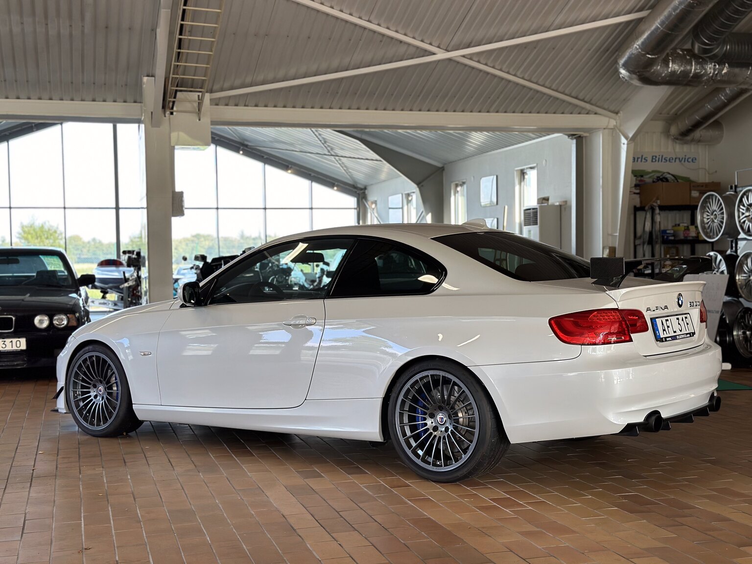 Exterior image of 2012 ALPINA B3 GT3 Switch-Tronic