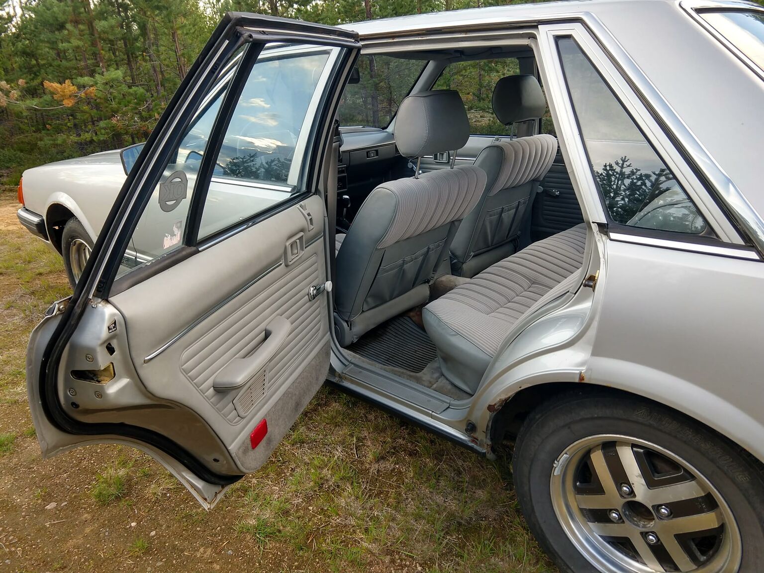 Interiörbild 1983 Datsun Laurel