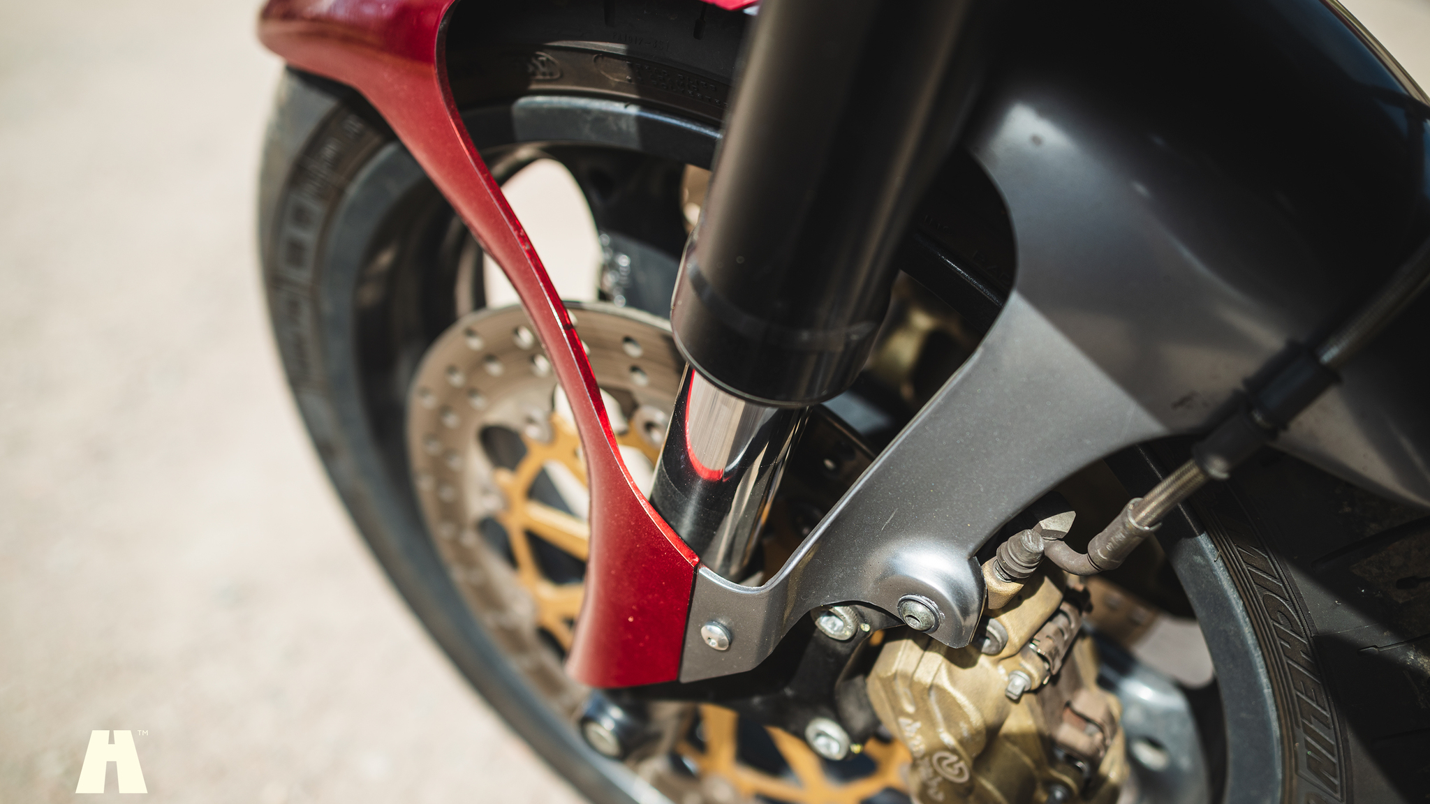 Exteriörbild på 2002 Moto Guzzi V11 Le Mans (80)