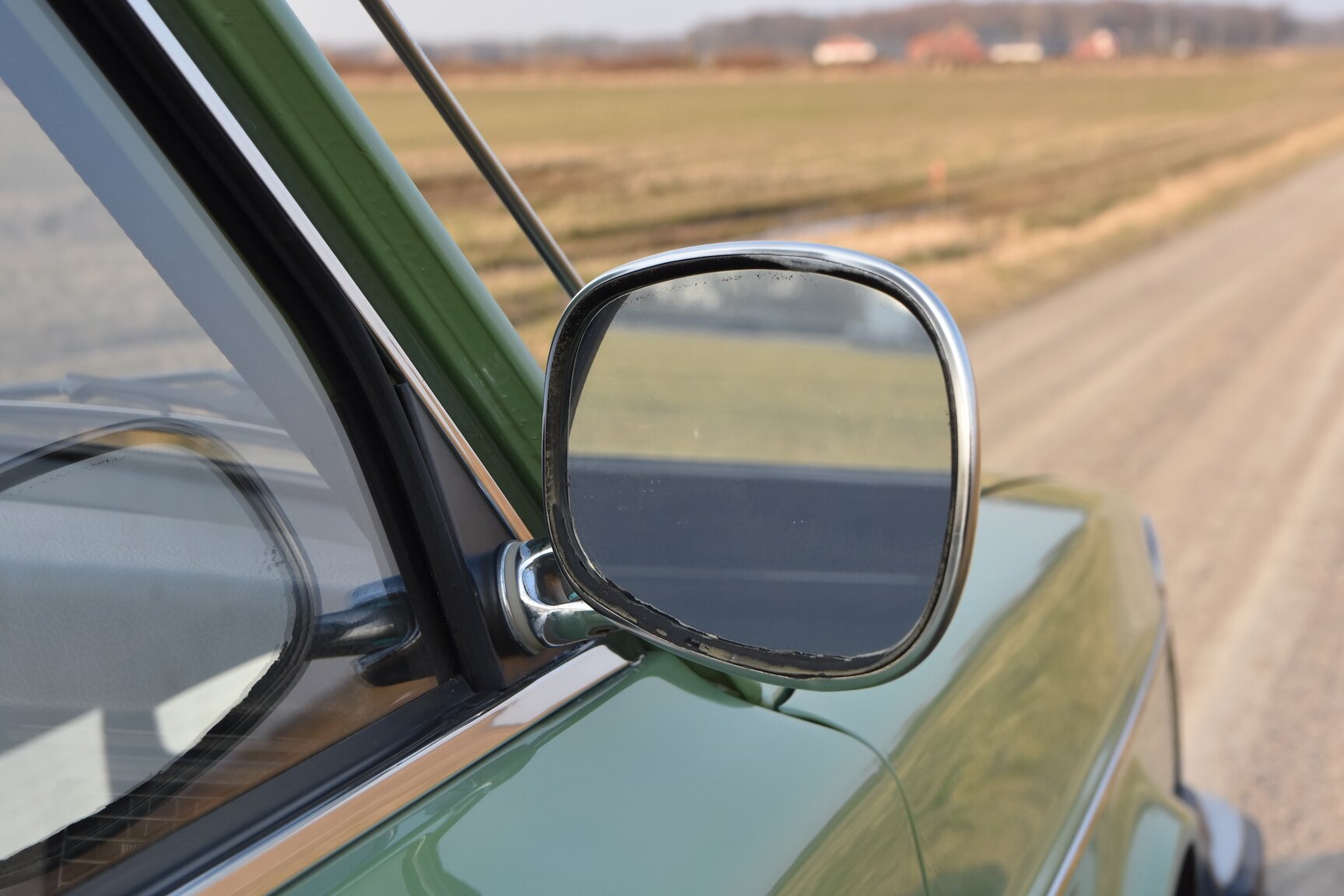 Exteriörbild på 1975 Volvo 242