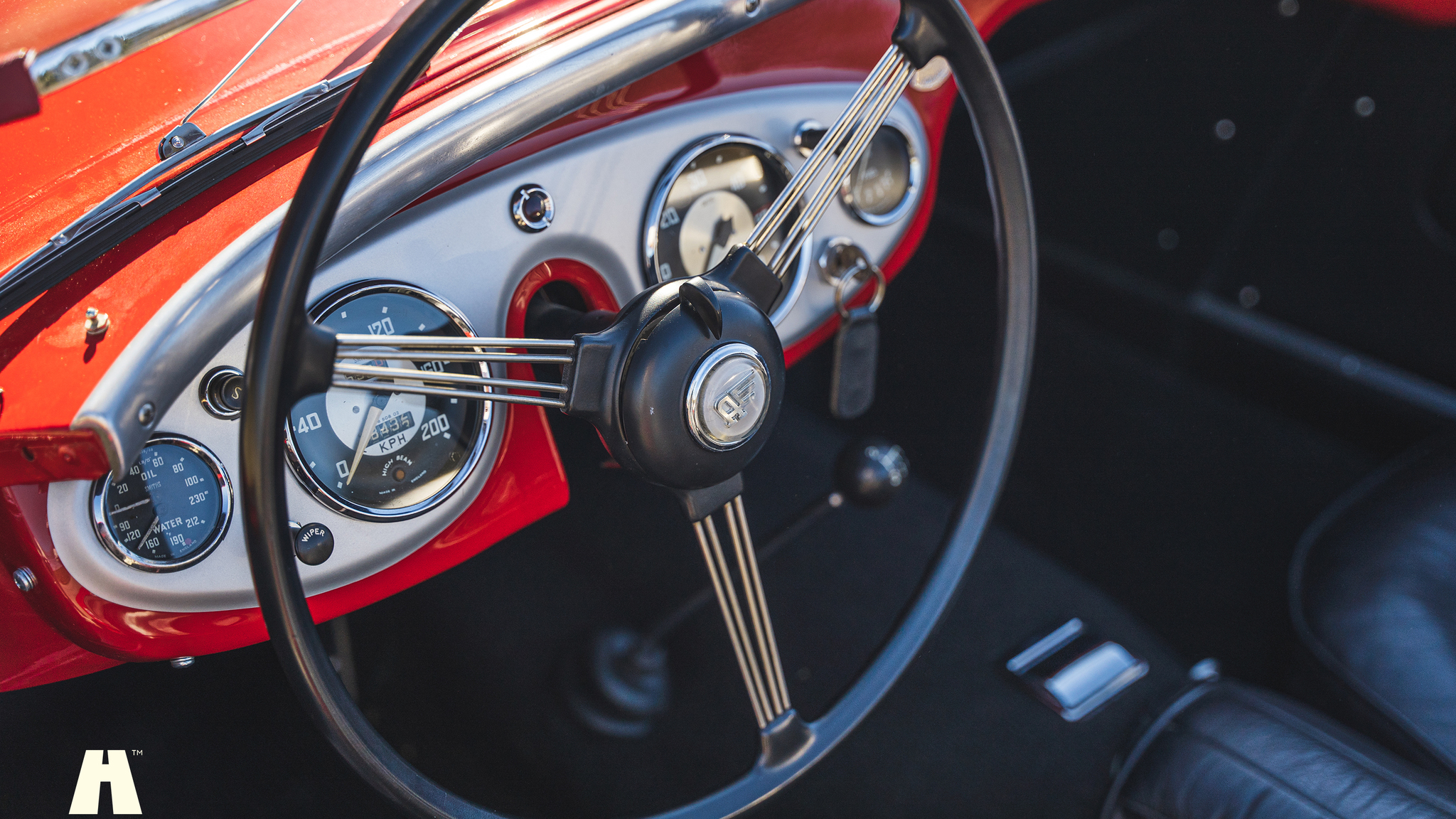 Interior image of 1954 Austin Healey 100 BN1 (9)