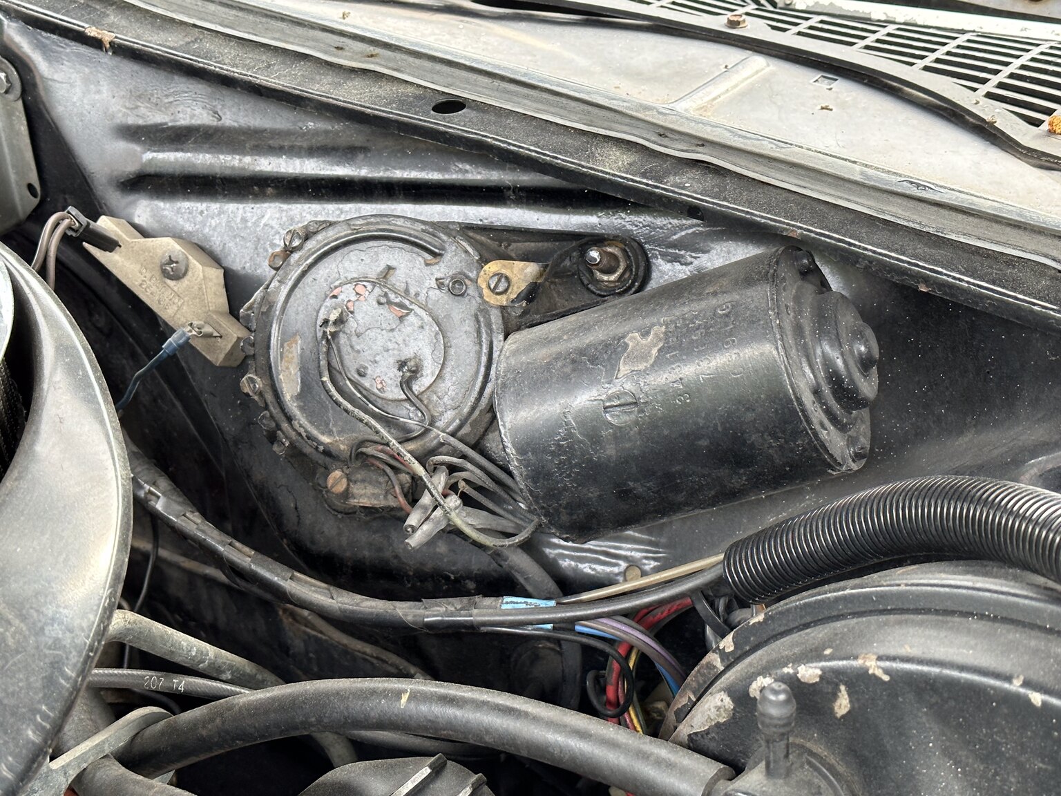 Image of 1971 Dodge Challenger 440 mechanics (21)