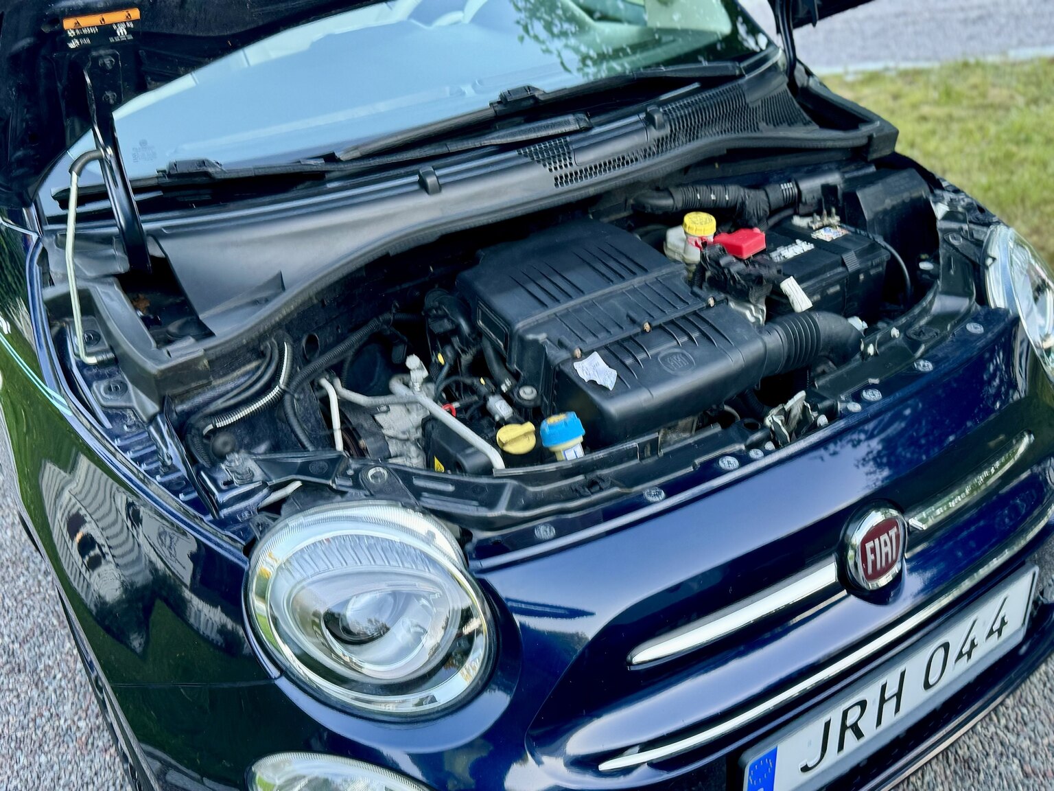 Image of 2017 Fiat 500 Riva mechanics