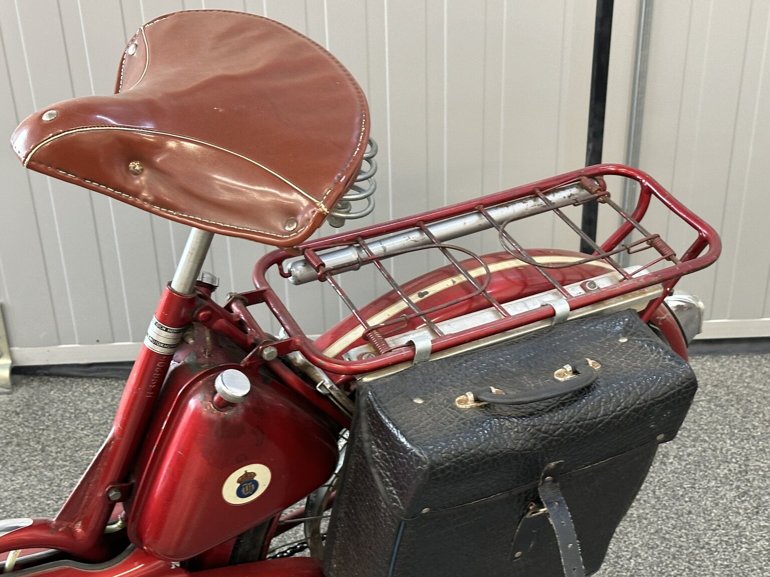 Exterior image of Husqvarna Novolette