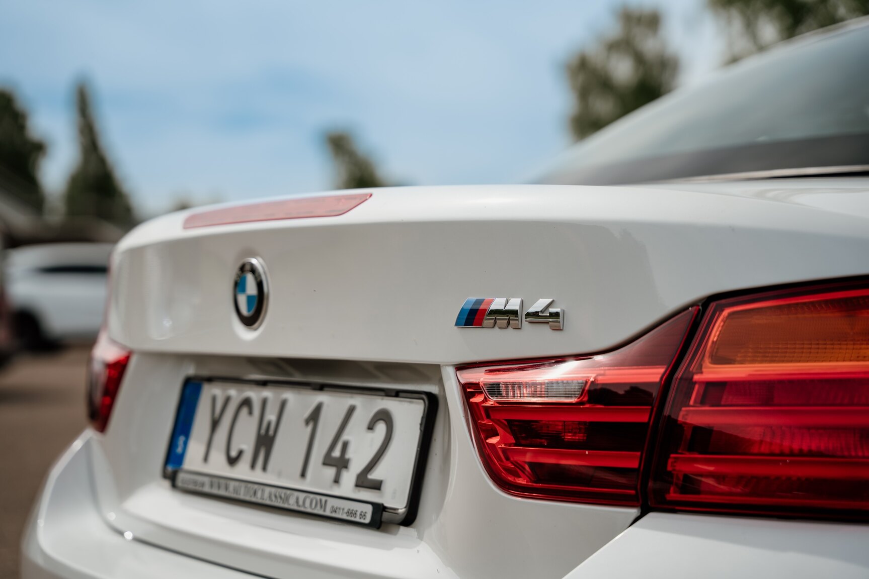 Exteriörbild på 2015 BMW M4 Cabriolet