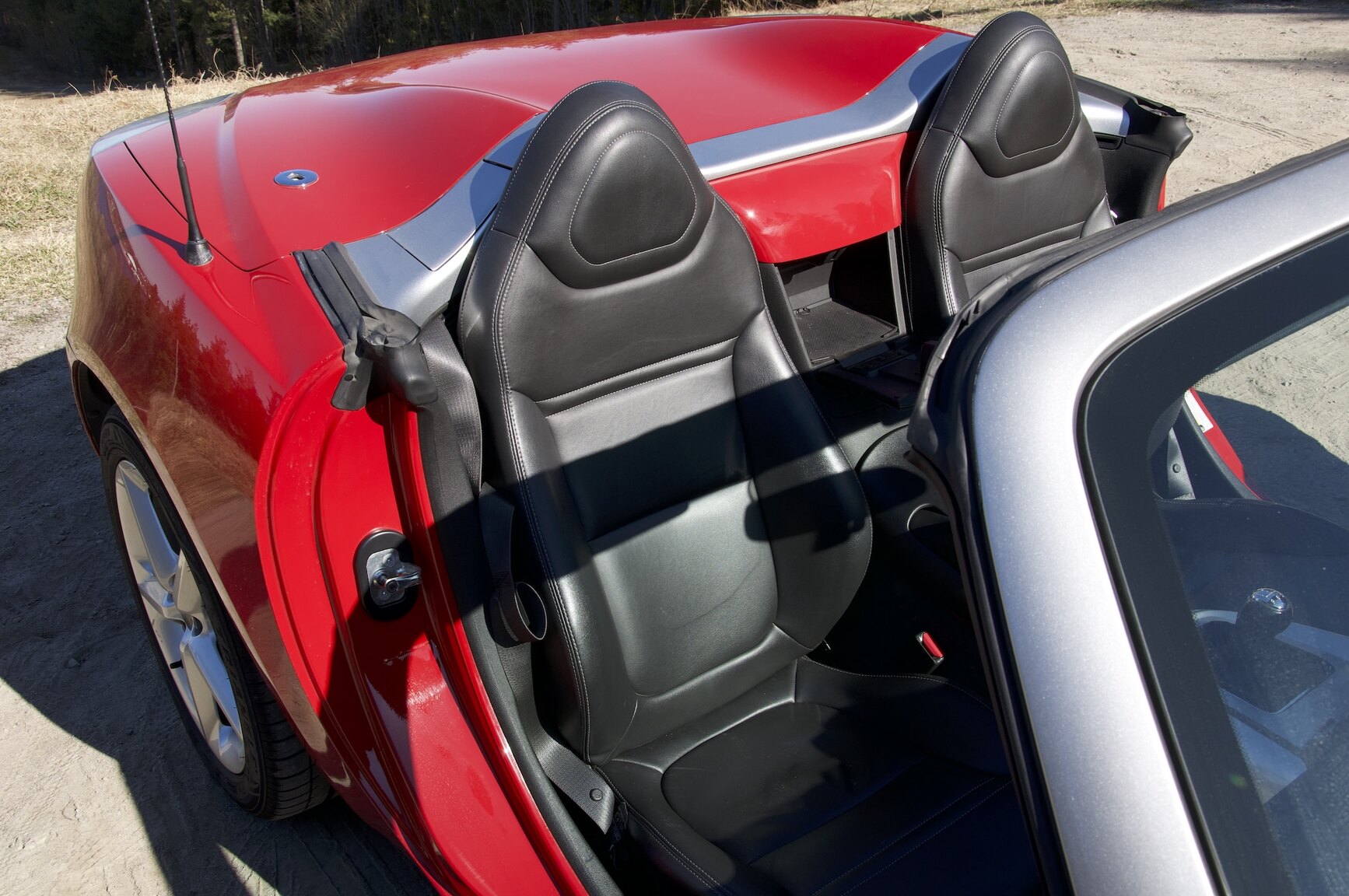 Interior image of 2007 Opel GT 2.0 Turbo