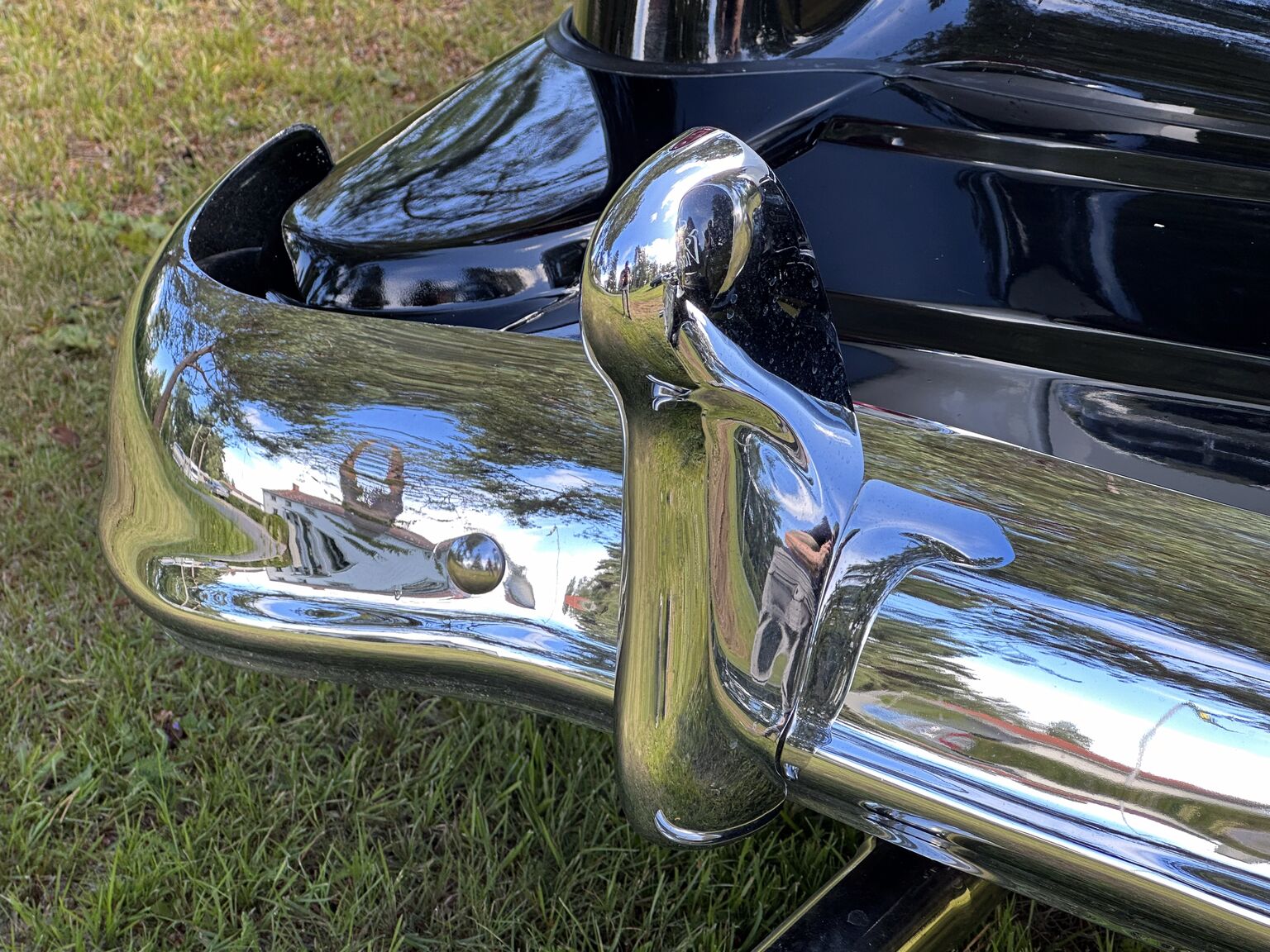 Exteriörbild på 1955 Ford Fairlane Crown Victoria