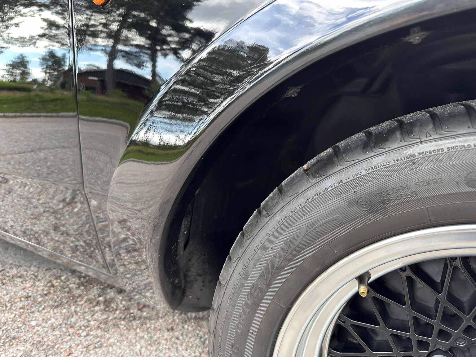 Exterior image of 1987 Buick Grand National "GNX" (48)