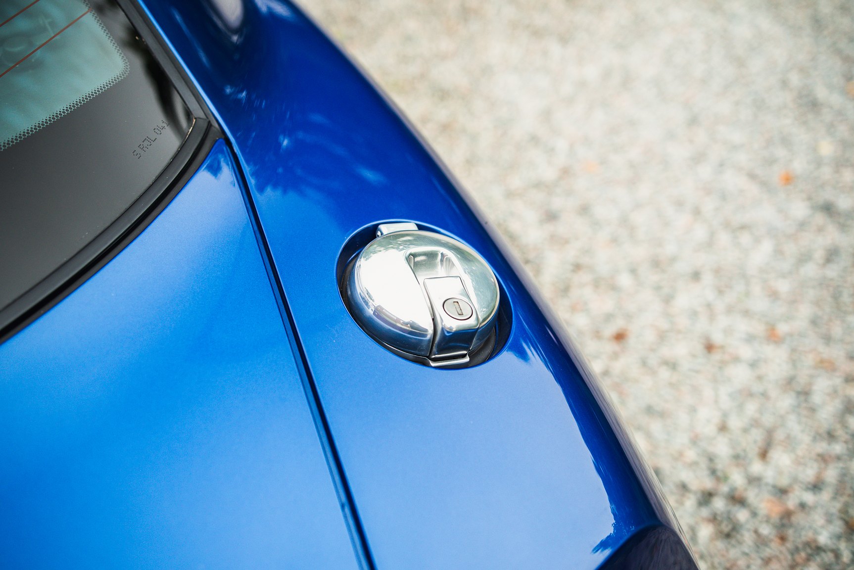 Exterior image of 2000 Fiat Coupé 2.0 Turbo Manuell