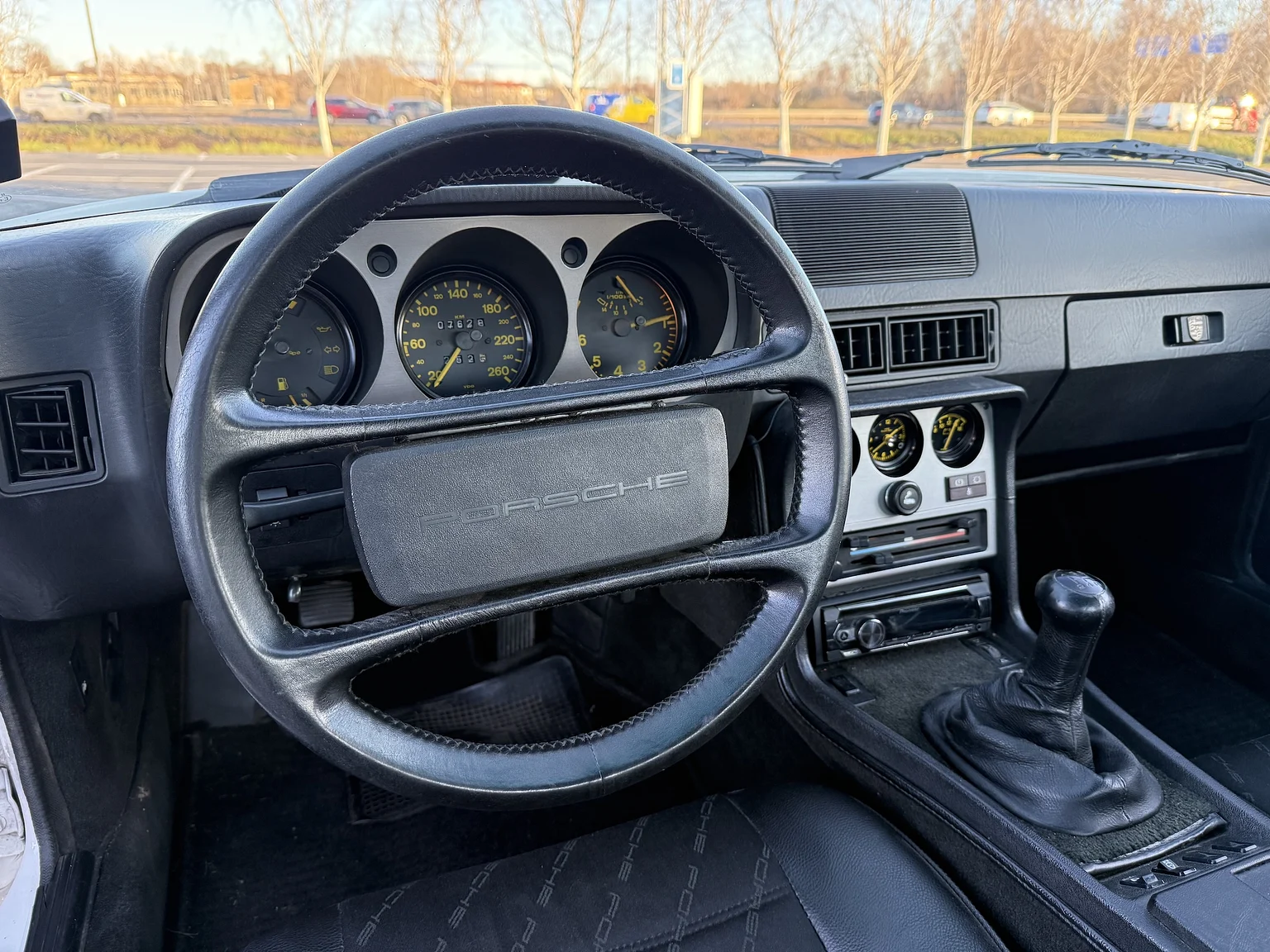 Interiörbild 1984 PORSCHE 944 Targa (4)