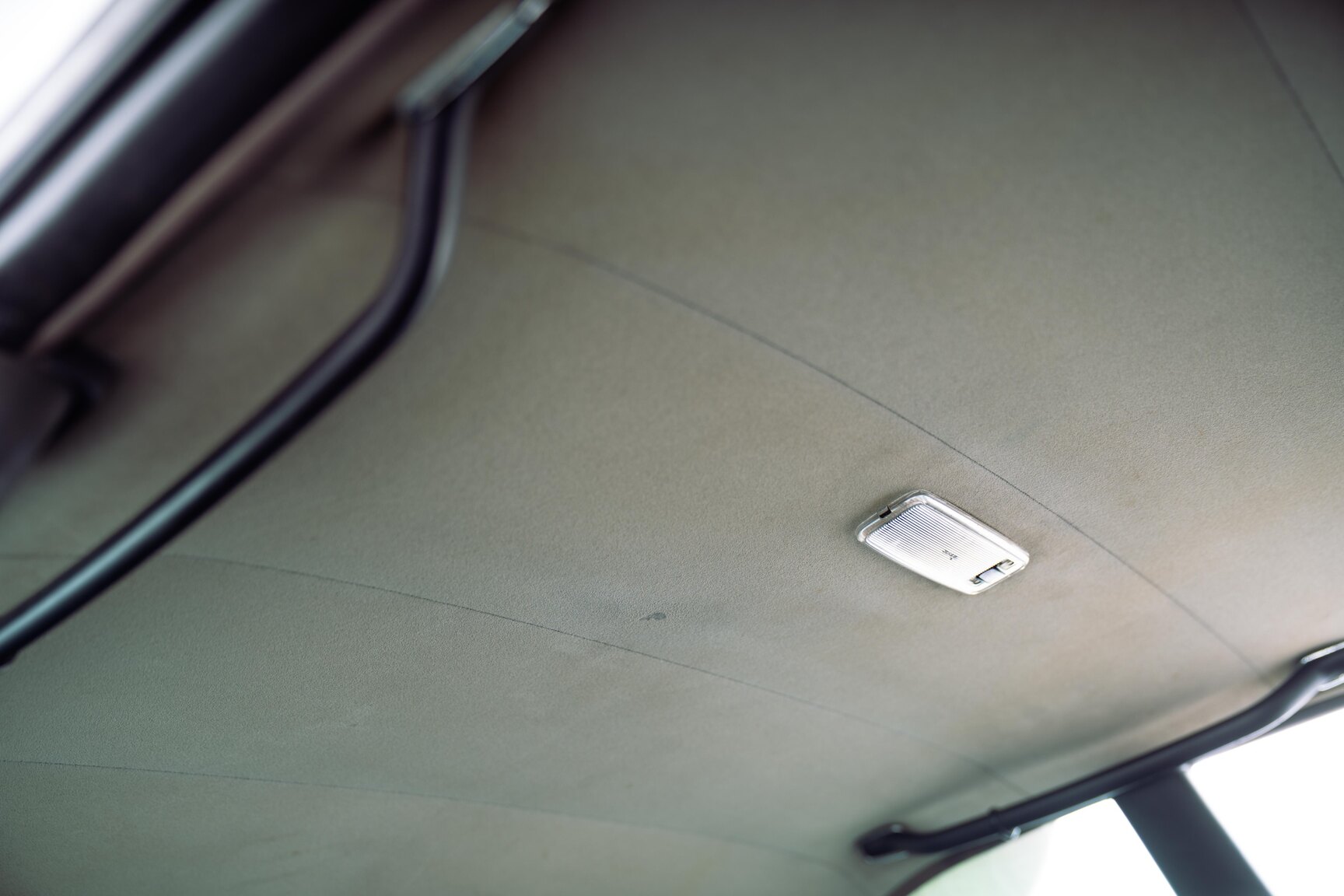 Innenraumfoto von 1986 BMW 635 CSi (55)