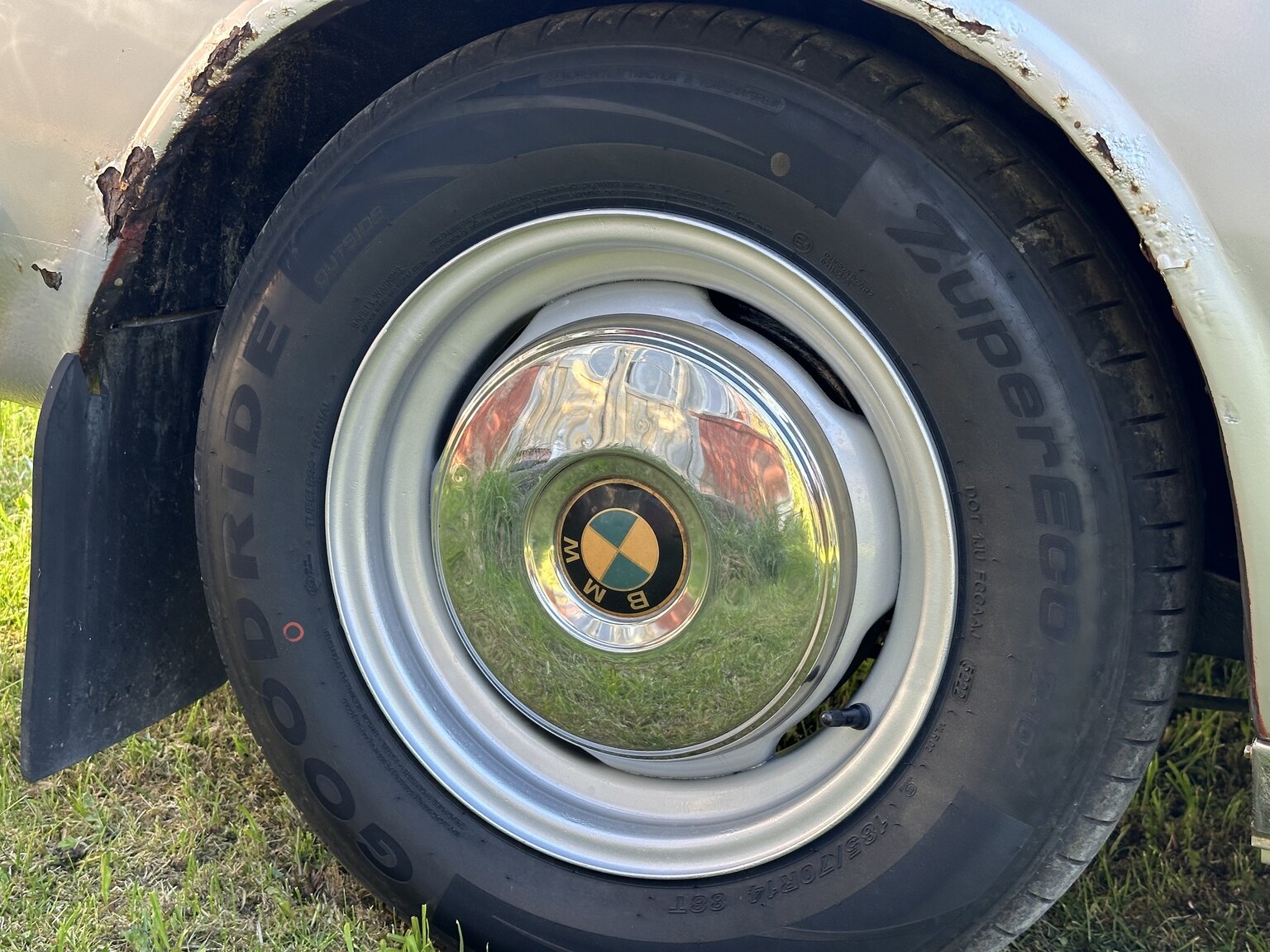 Aussenfoto 1968 BMW 2000 CS