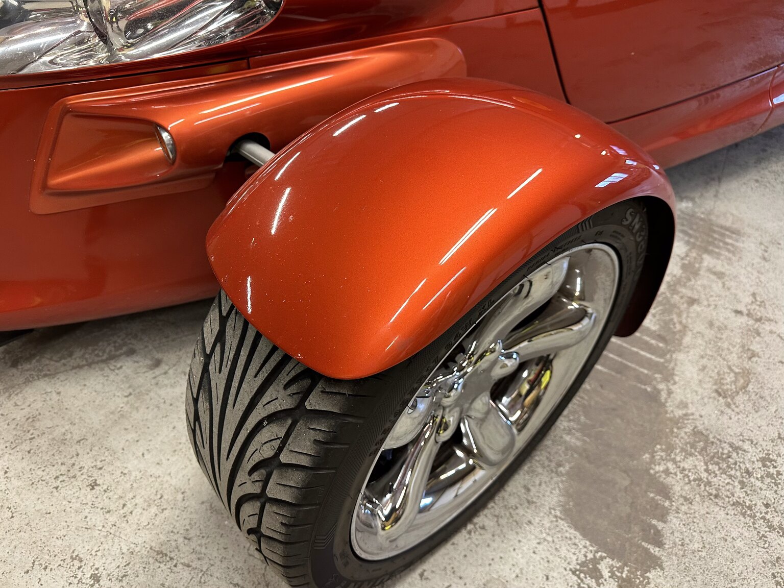 Aussenfoto 2001 Plymouth Prowler