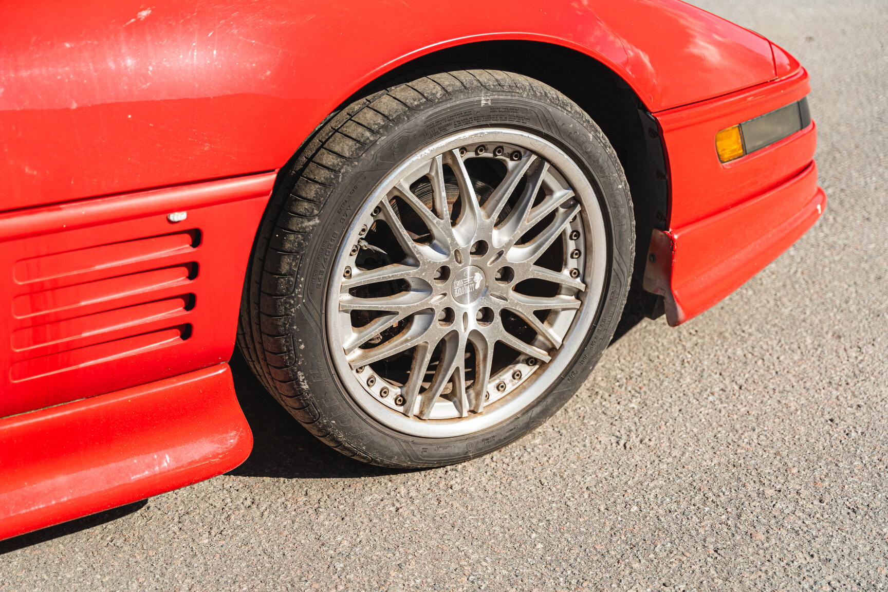 Exterior image of 1994 Chevrolet Corvette C4 (34)