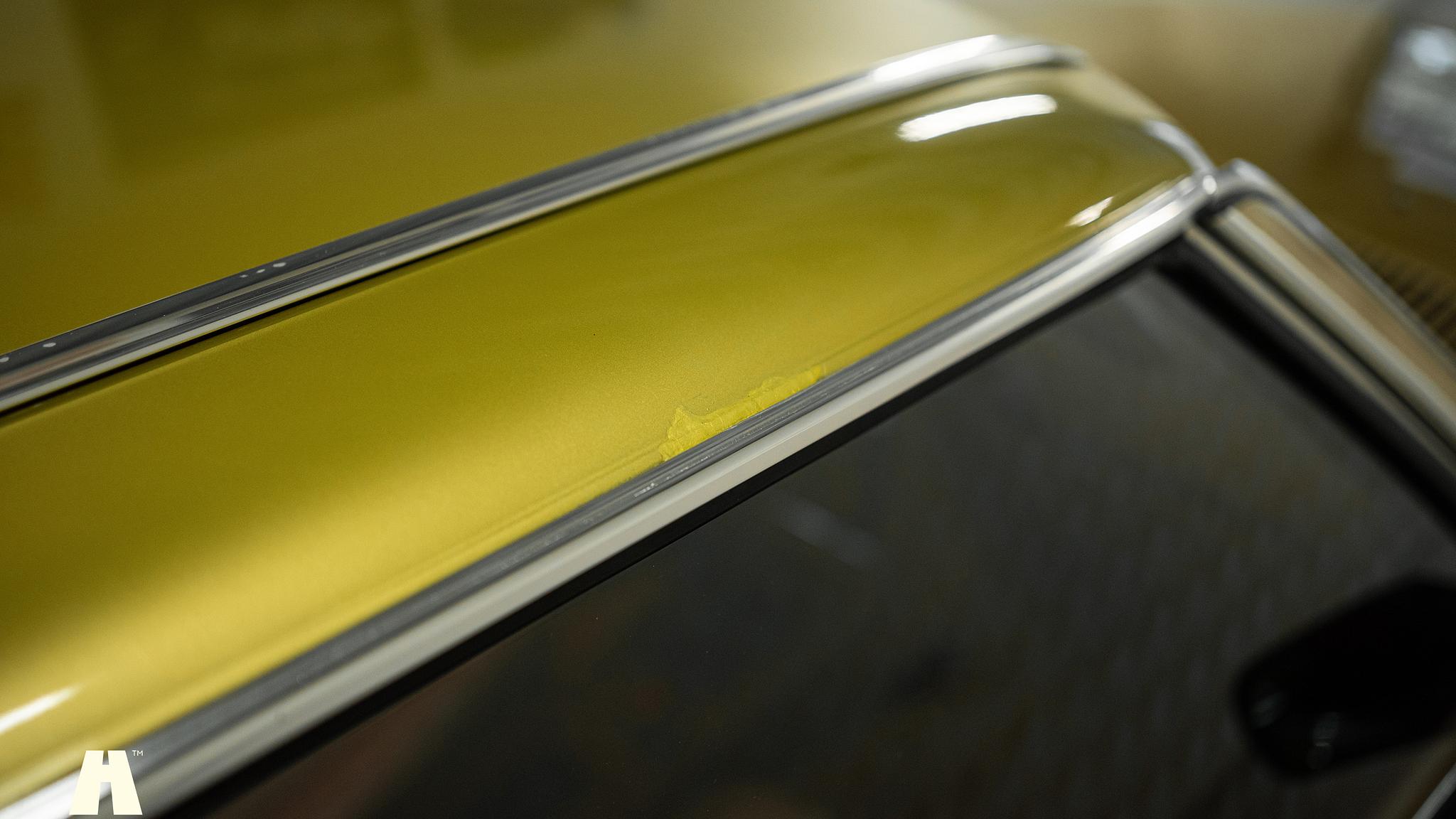 Exterior image of 1975 Mercedes SL 350