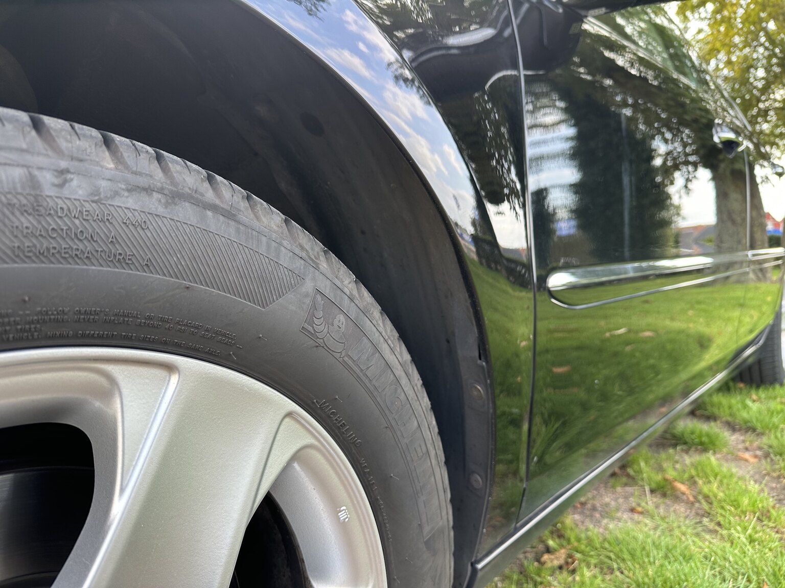 Exterior image of 2007 Honda Legend (17)