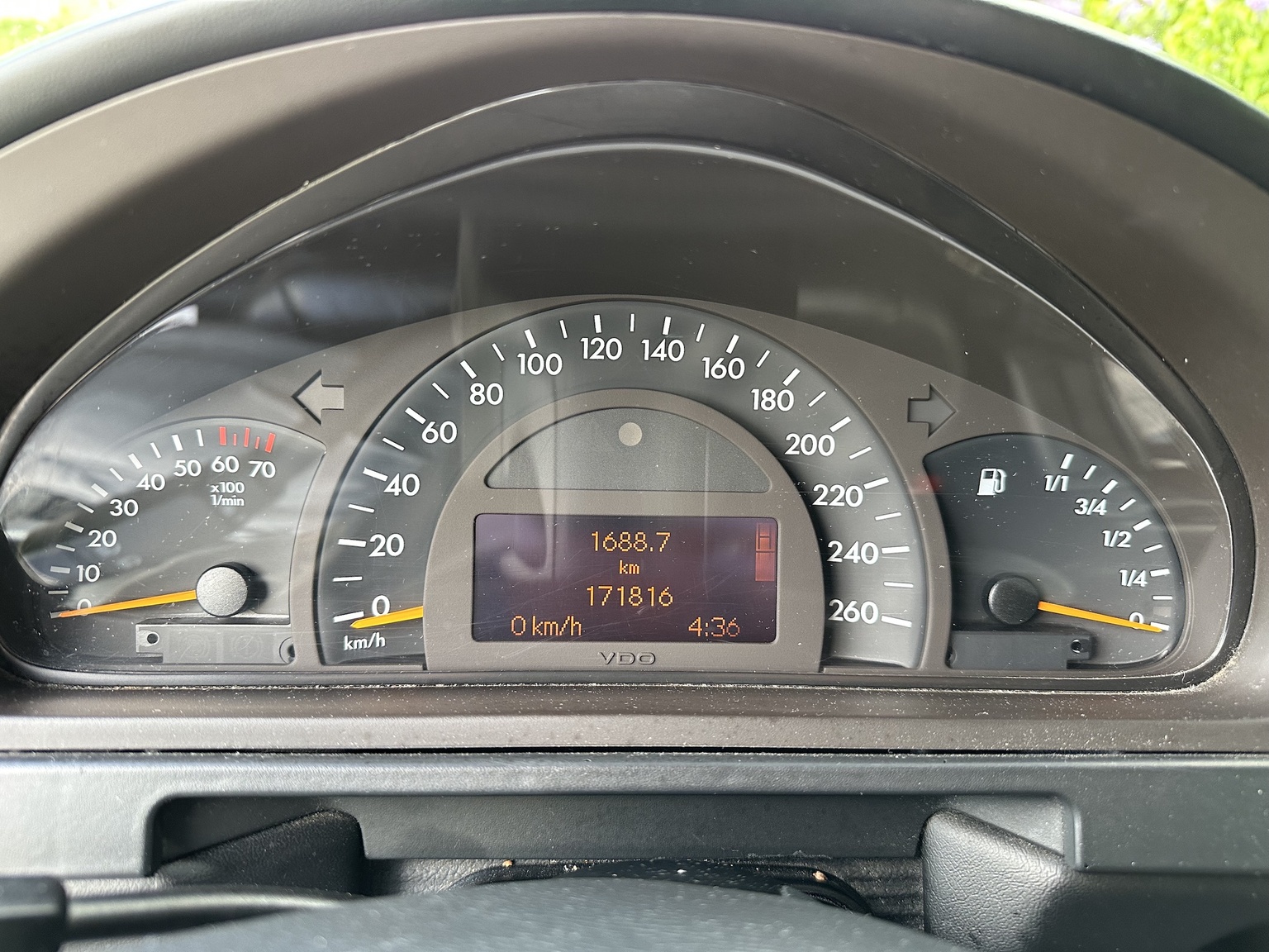 Innenraumfoto von 2002 Mercedes-Benz G 500 (50)