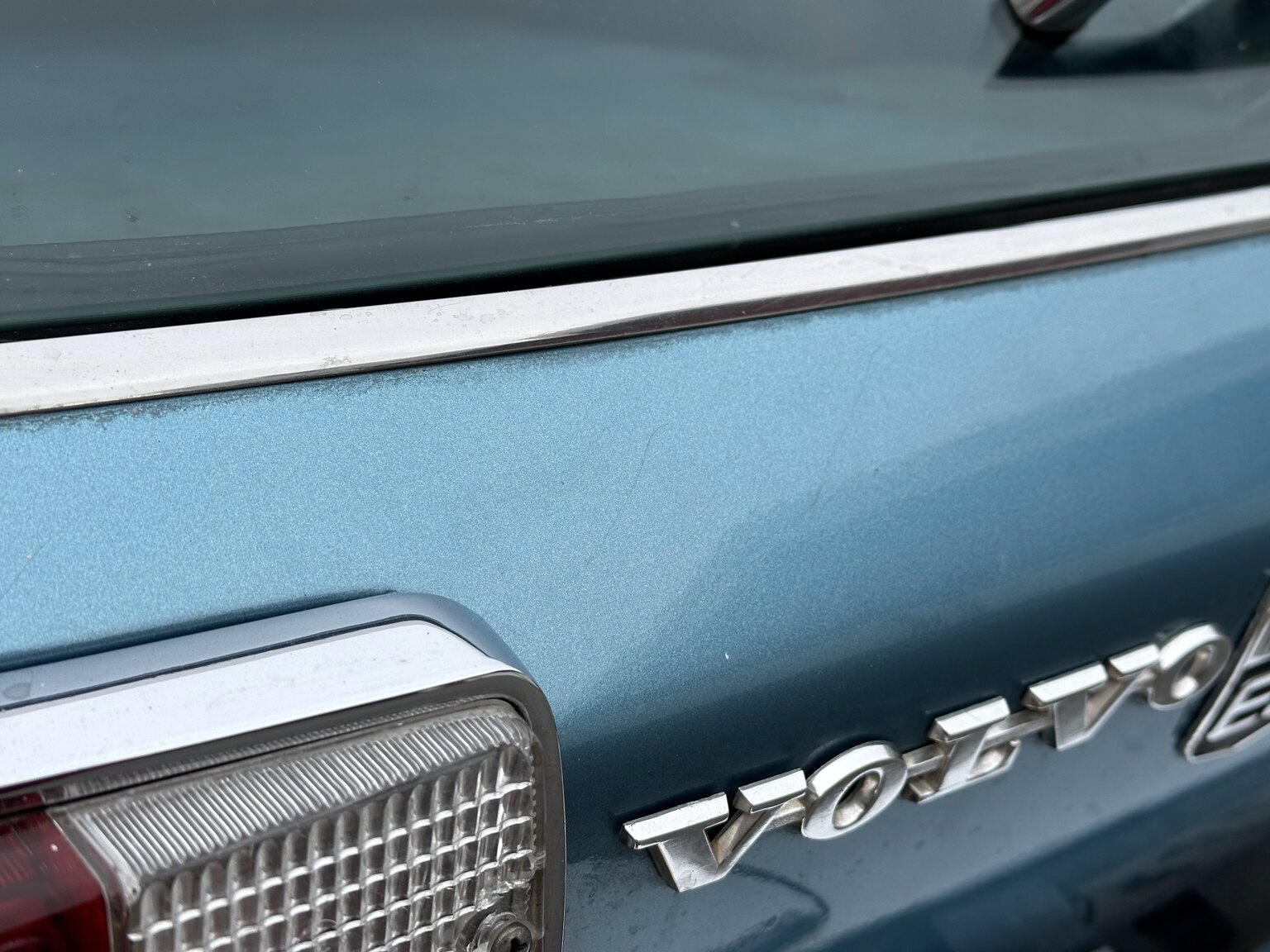 Exterior image of 1972 Volvo 1800 ES