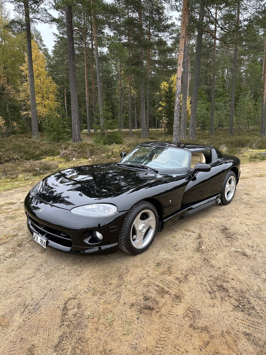 Exteriörbild på 1994 Chrysler Viper RT/10