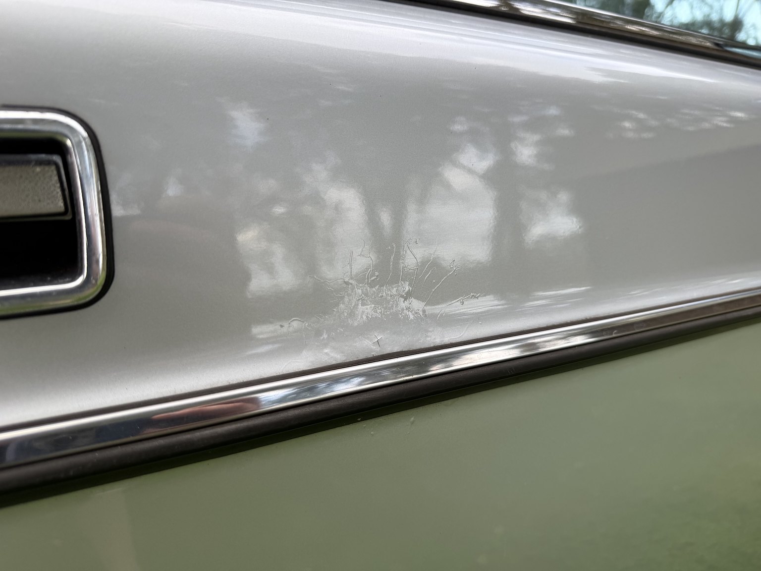Exteriörbild på 1979 Volvo 262 C 2.8 V6 Automatisk