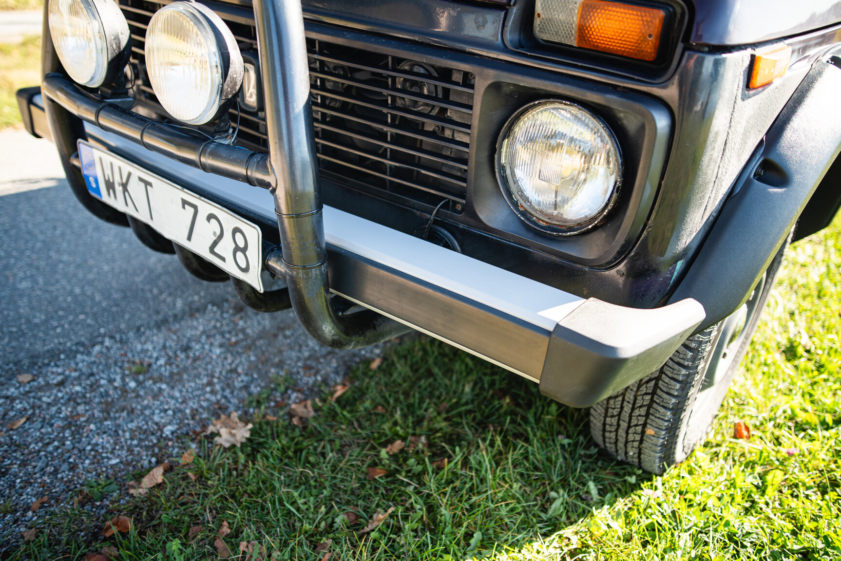 Exterior image of 2004 Lada Niva