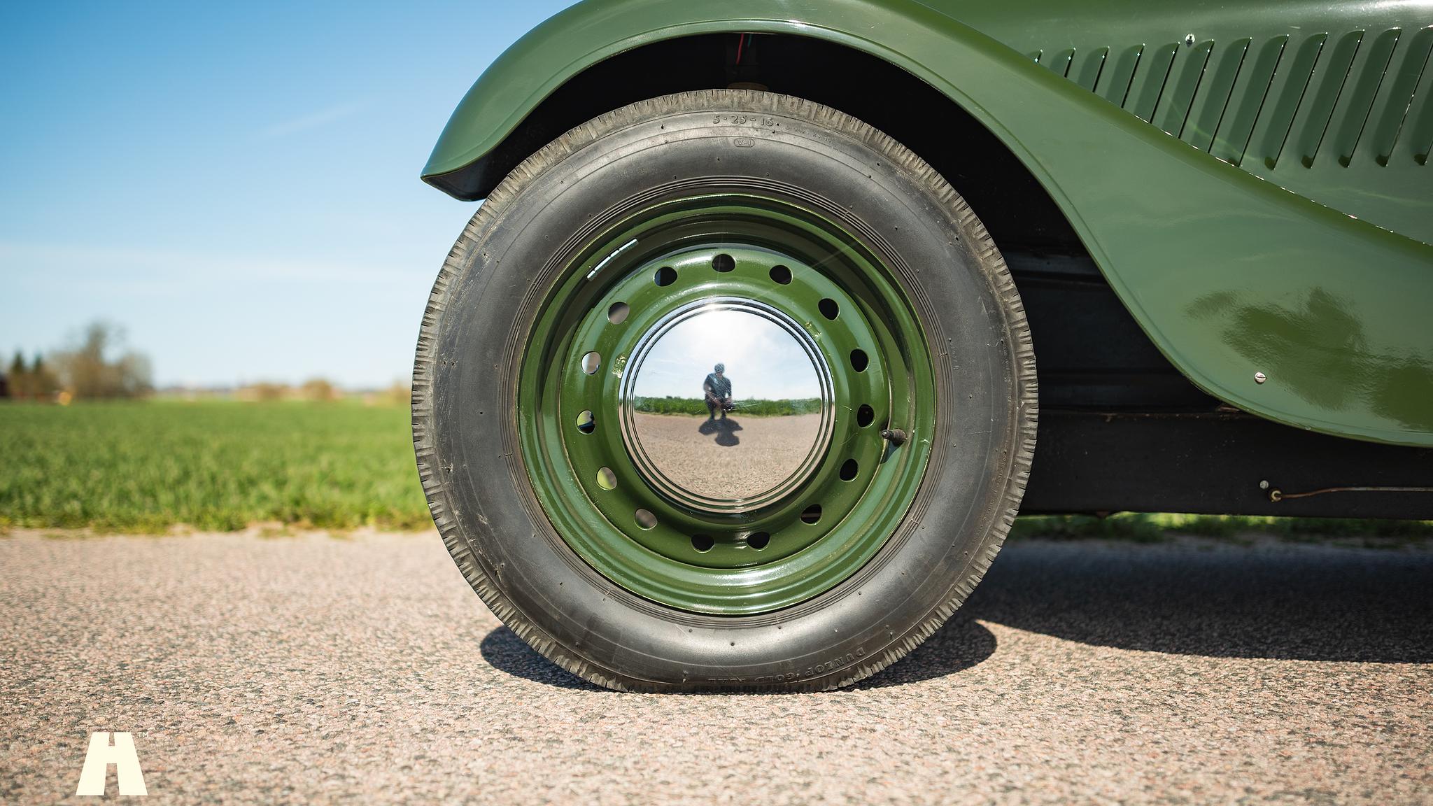 Exteriörbild på 1951 Morgan Plus 4 (44)