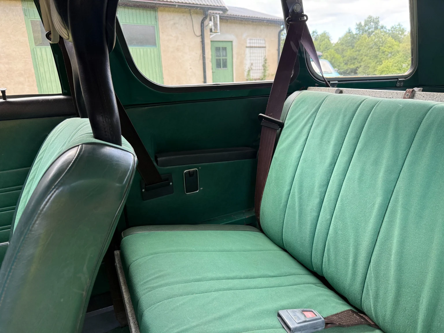 Interior image of 1975 Saab 95 V4 kombi - 7-sits (26)