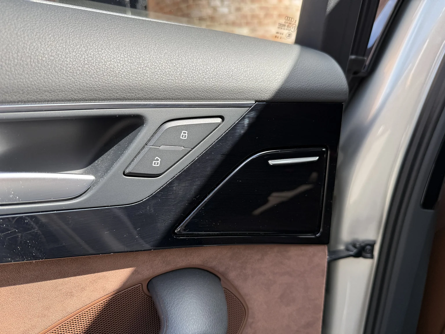 Interior image of 2014 Audi A8 4.0 TFSI (60)