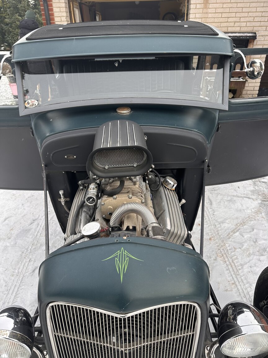 Image of 1929 Ford A "HotRod" mechanics