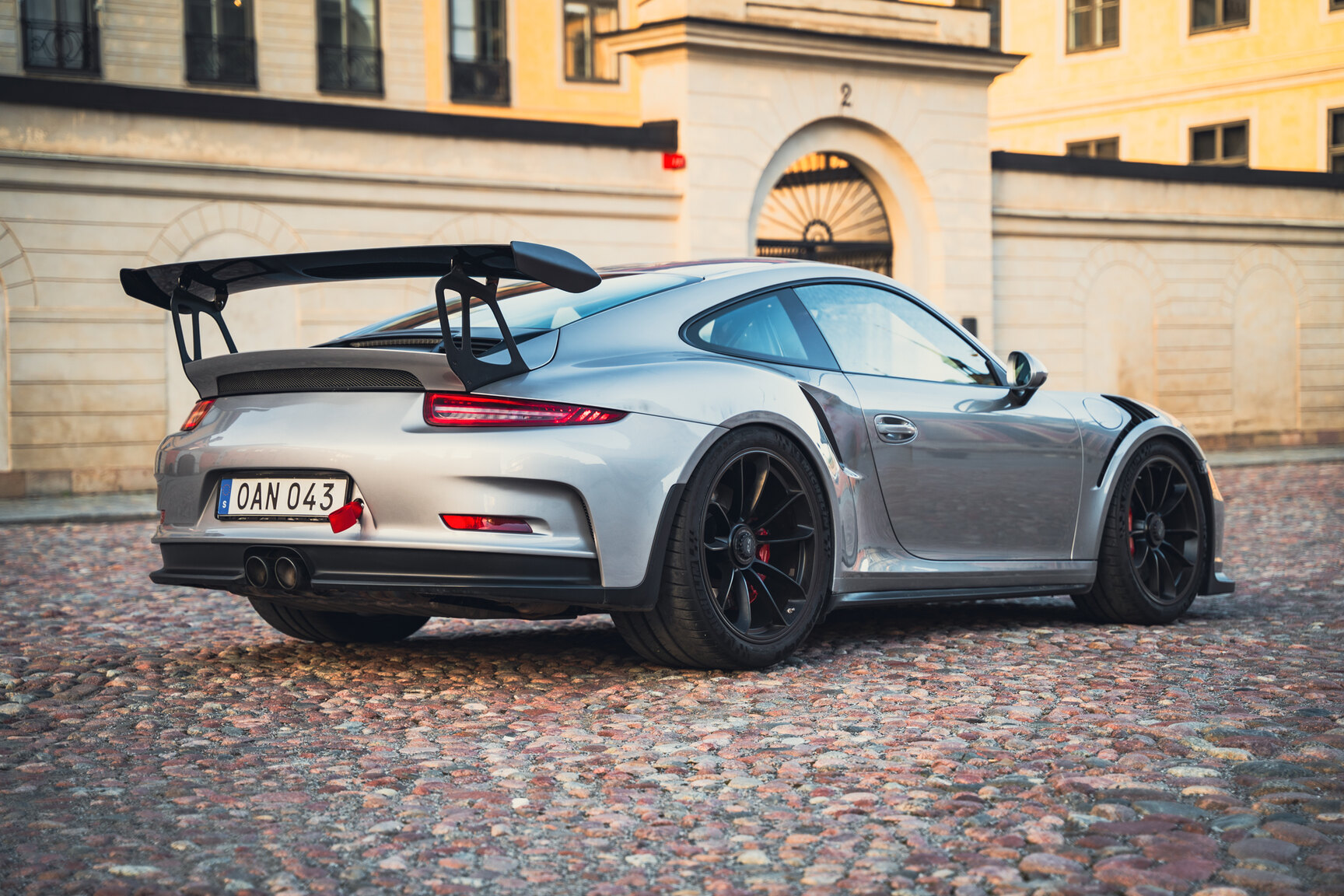 Exterior image of 2016 Porsche 911 991 GT3 RS (5)