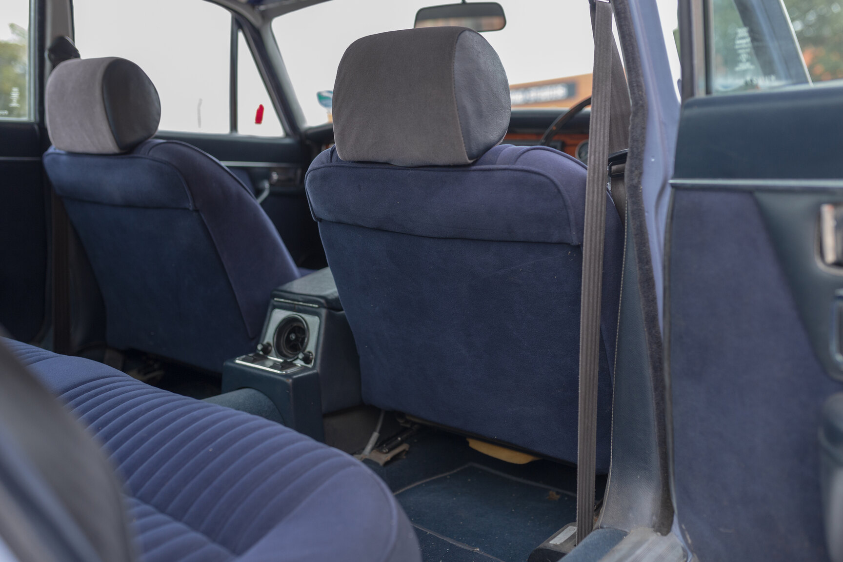 Innenraumfoto von 1975 JAGUAR XJ6  (17)