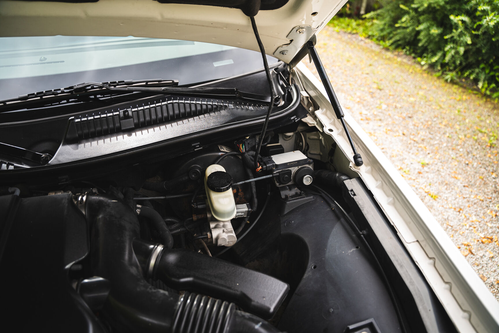 Image of 2003 Lincoln Town Car mechanics