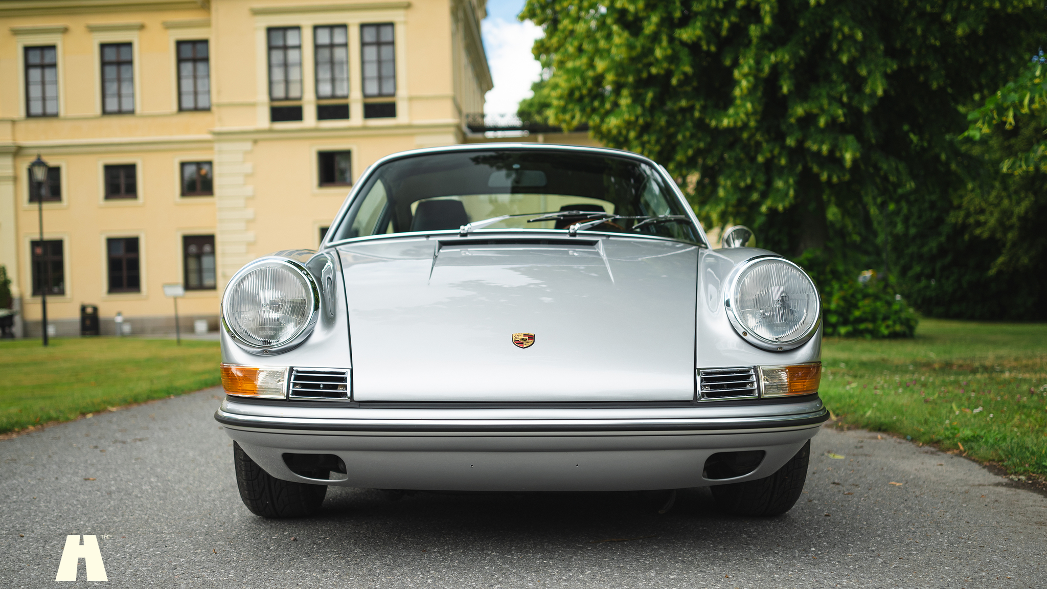 Exterior image of 1981 Porsche 911 SC Backdate