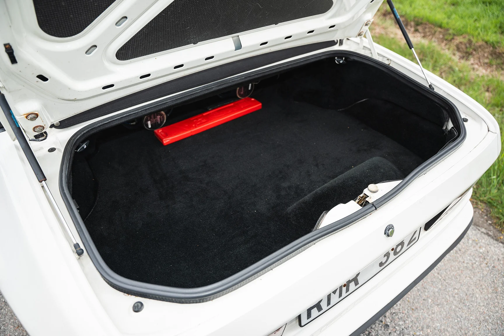 Interiörbild 1990 Porsche 944 S2 Cabriolet  (48)