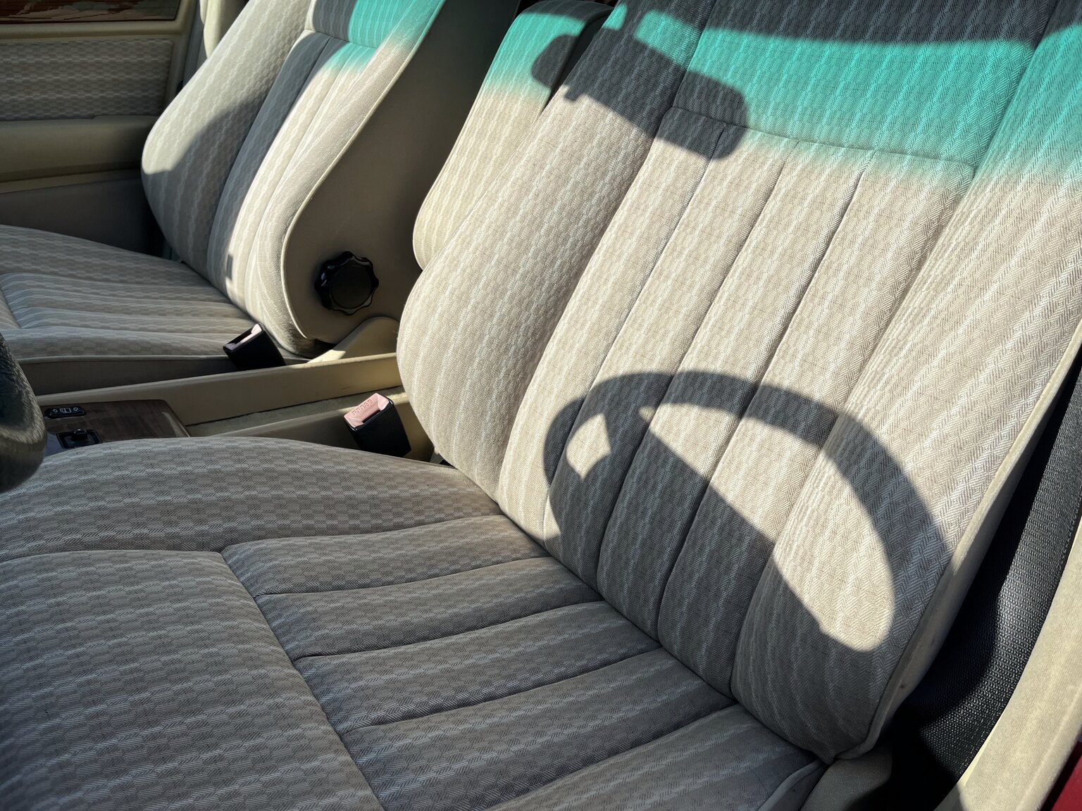 Interiörbild 1990 Mercedes-Benz 230 E