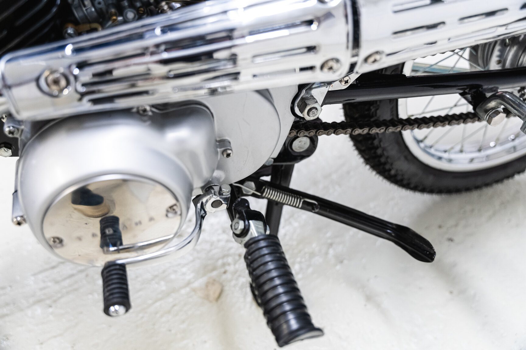 Image of 1969 Yamaha AS1C mechanics