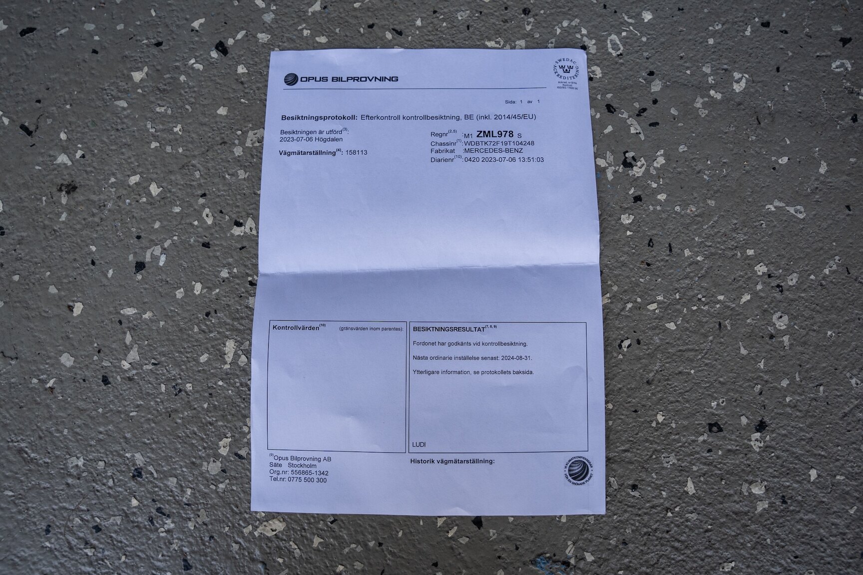 Documentation for 2009 Mercedes-Benz CLK 550
