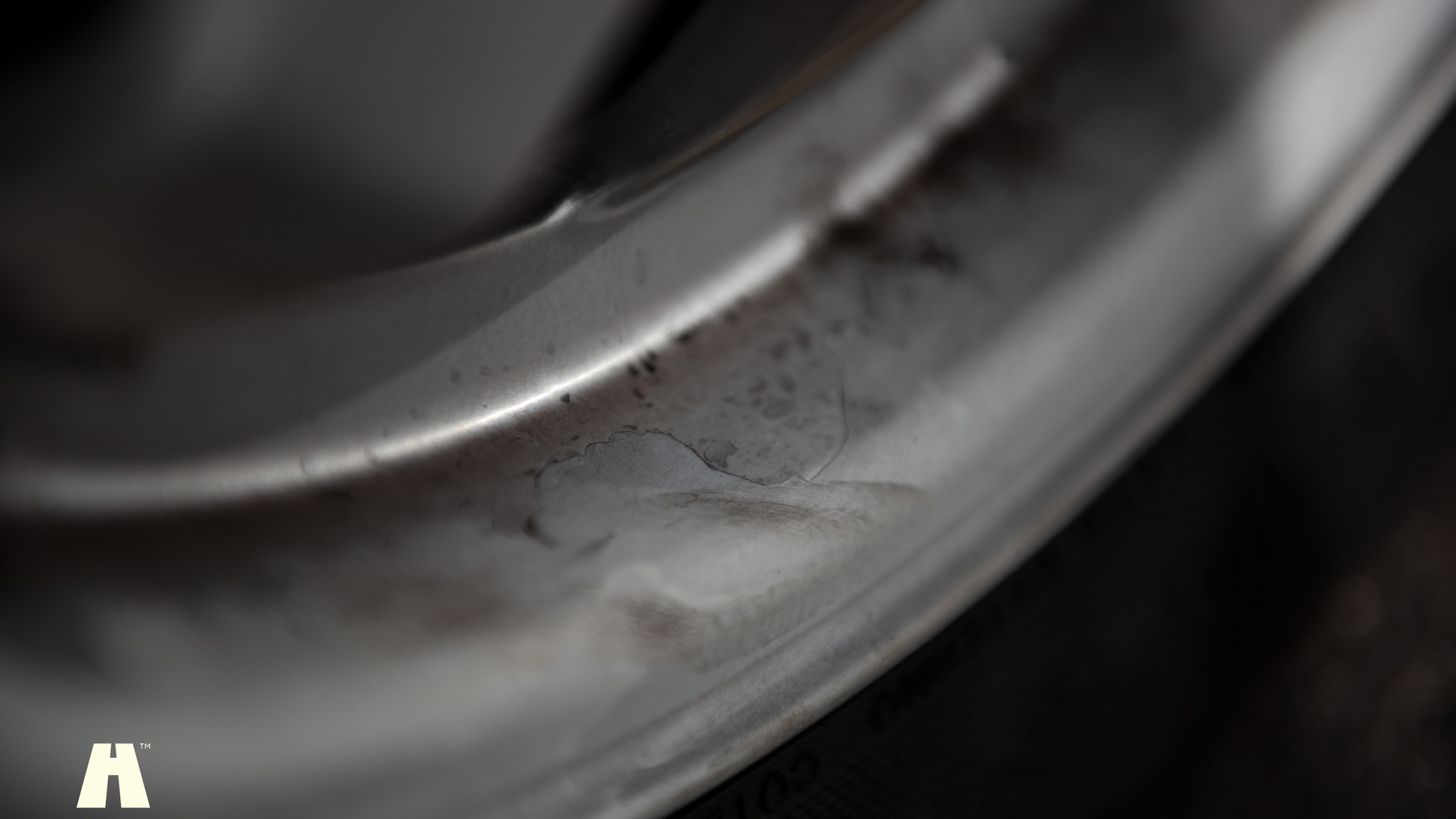 Exterior image of 1981 Porsche 924 (36)