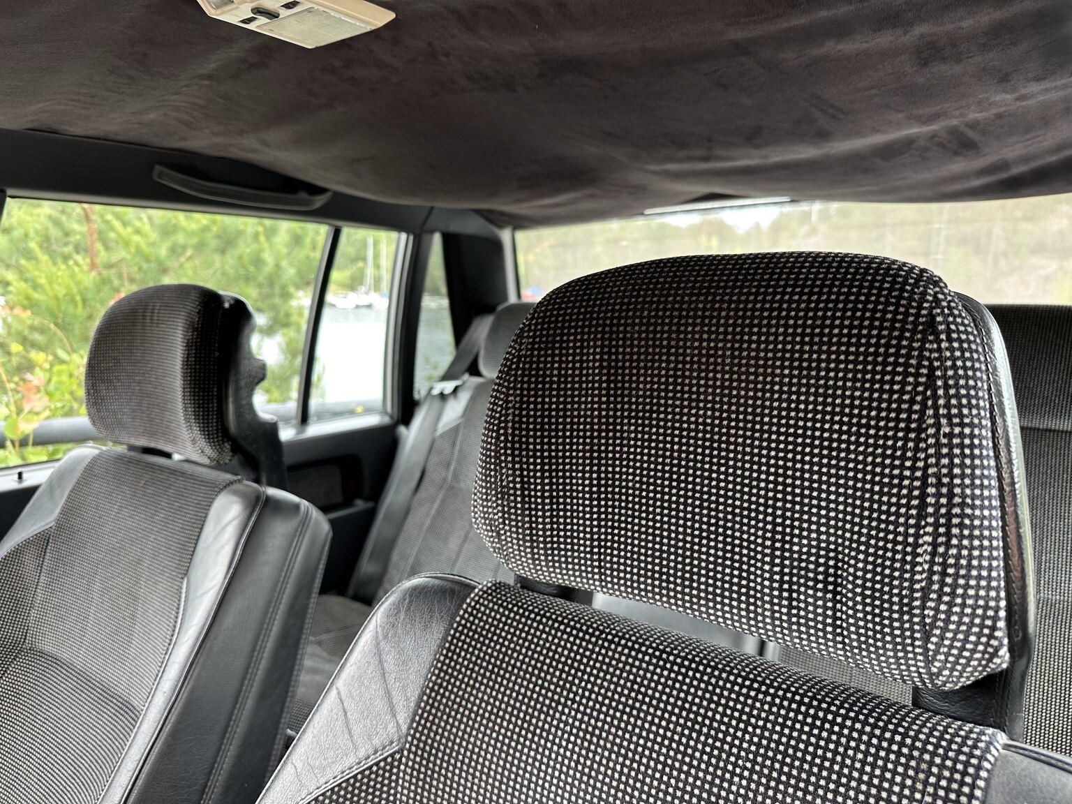 Innenraumfoto von 1988 Volvo 740 Turbo